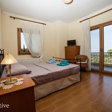 Villa 4br Sea View In Halkidiki *