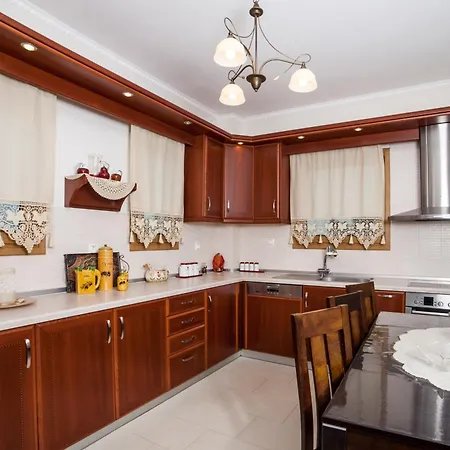 4br Sea View In Halkidiki Kryopigi